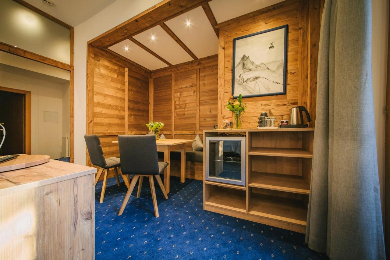 Arlen Lodge Hotel Inkl Premium Karte Im Sommer 장크트안톤암아를베르크 외부 사진