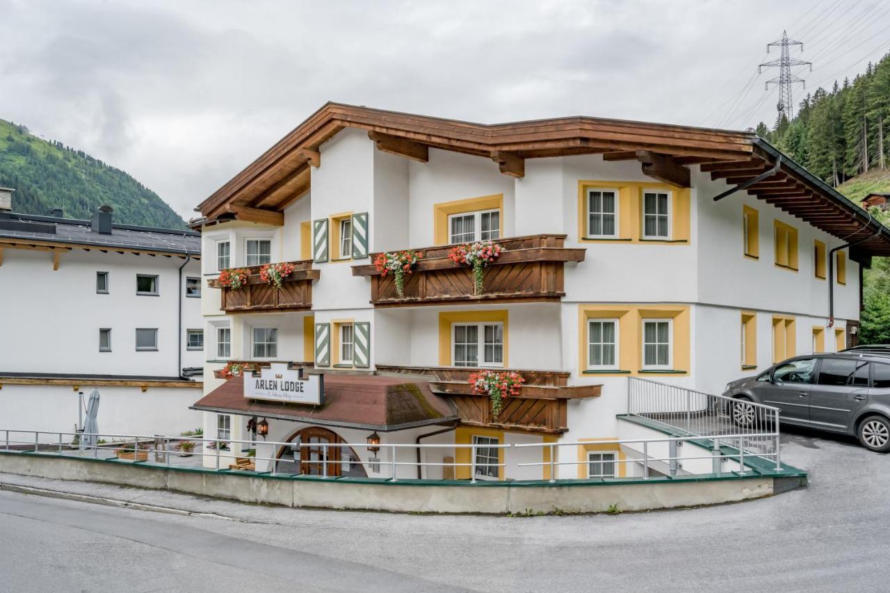 Arlen Lodge Hotel Inkl Premium Karte Im Sommer 장크트안톤암아를베르크 외부 사진
