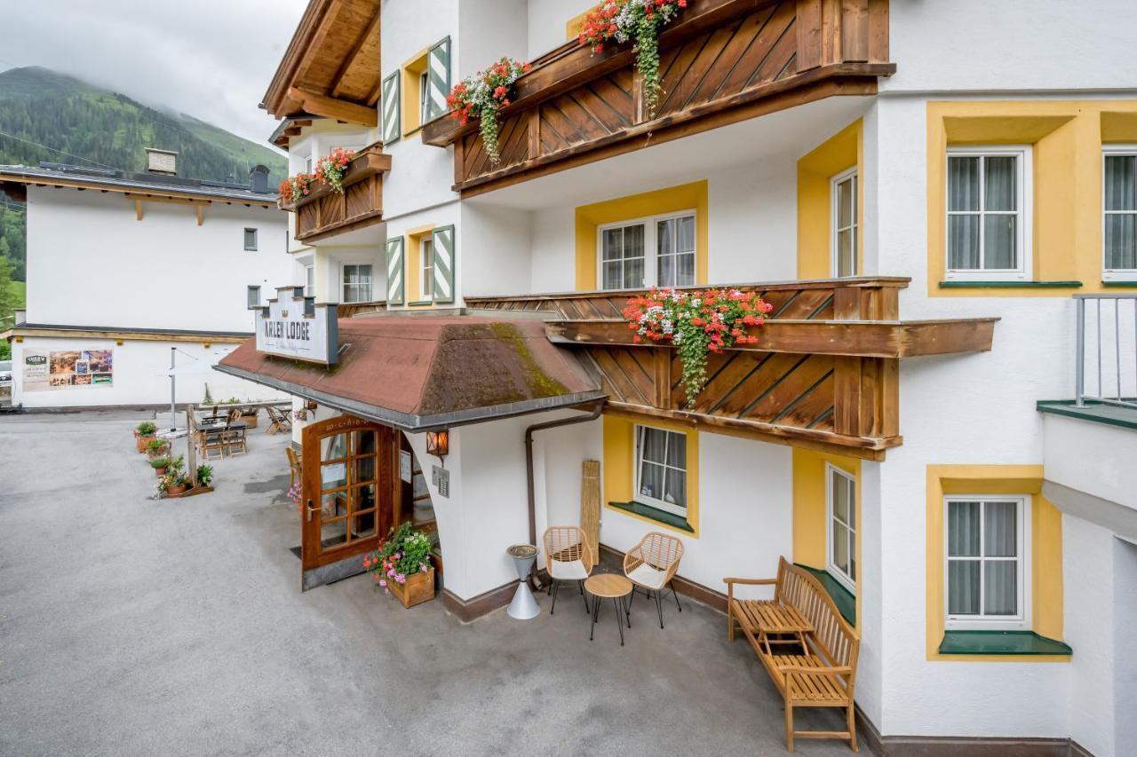 Arlen Lodge Hotel Inkl Premium Karte Im Sommer 장크트안톤암아를베르크 외부 사진