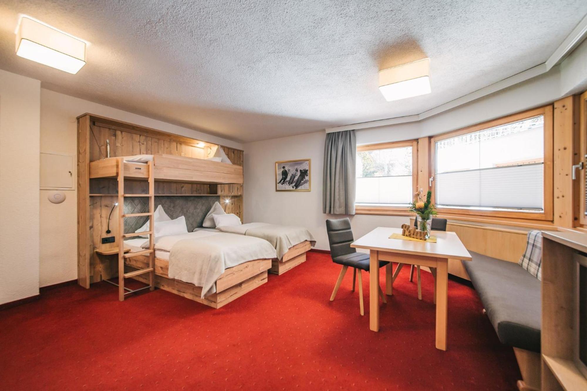 Arlen Lodge Hotel Inkl Premium Karte Im Sommer 장크트안톤암아를베르크 외부 사진