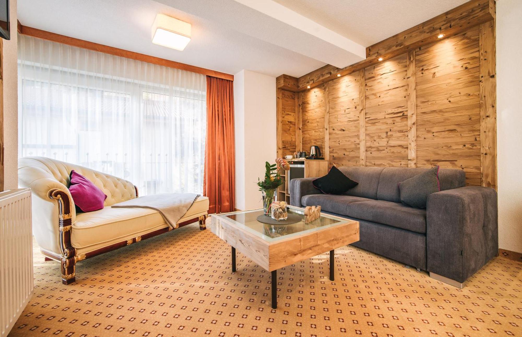 Arlen Lodge Hotel Inkl Premium Karte Im Sommer 장크트안톤암아를베르크 외부 사진